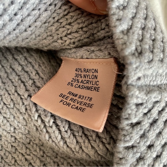 Philosophy | Open knit Cashmere blend grey crew neck sweater sz Small - Picture 10 of 13